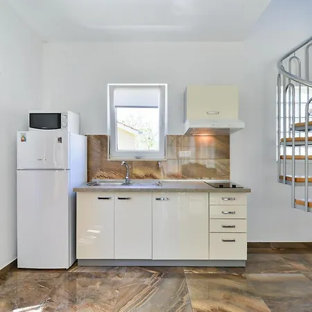 Апартаменты 13172d